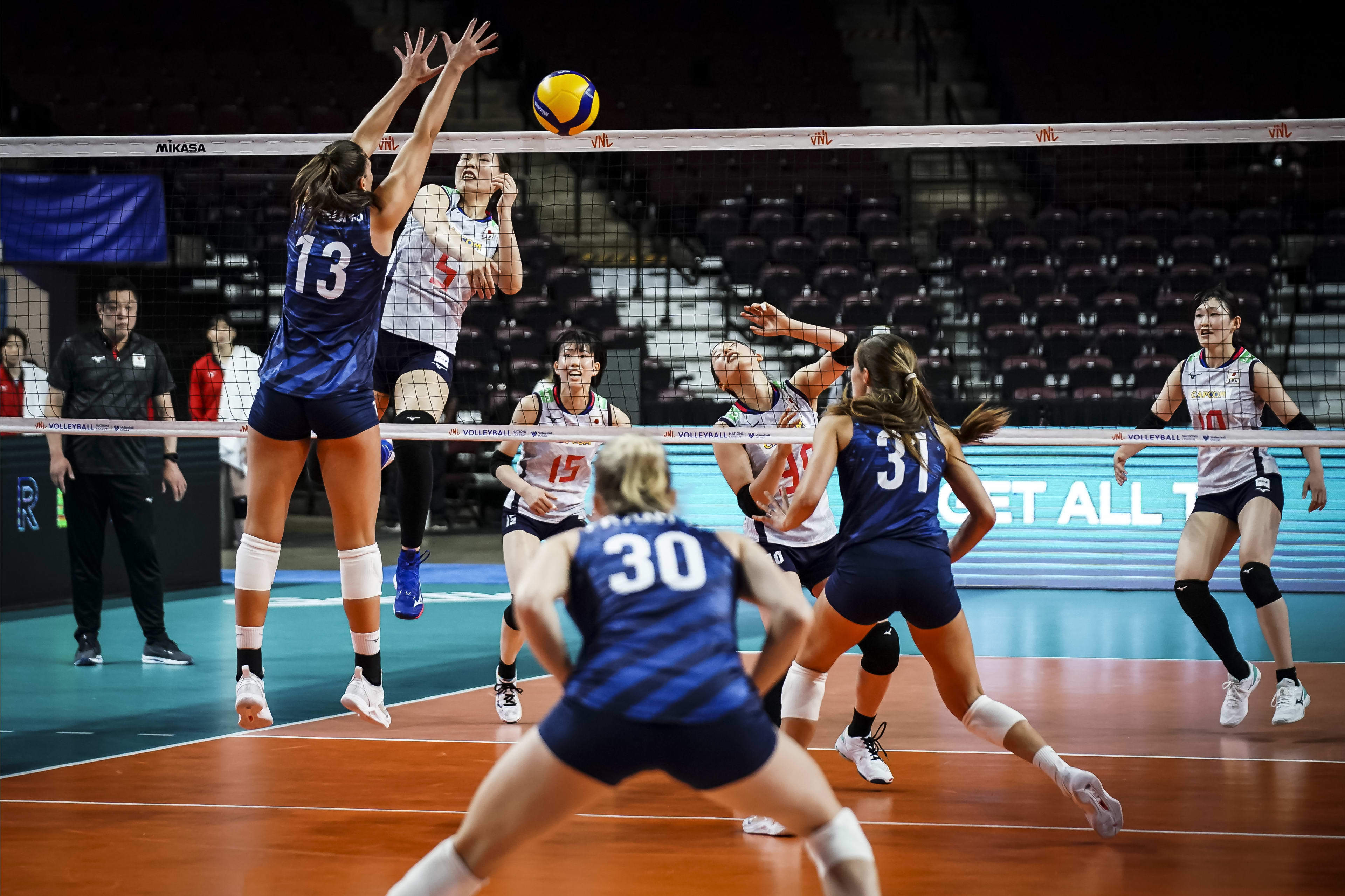 日本羽毛球队完胜韩国羽毛球队,马琳完成帽子戏法的简单介绍 日本羽毛球队完胜韩国羽毛球队,马琳完成帽子戏法的简单介绍