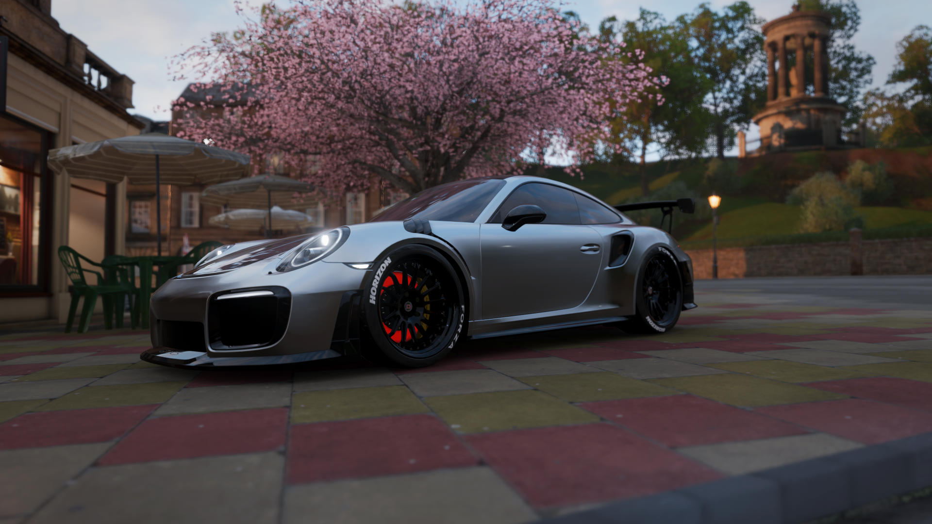 窒息时刻！恩比德一肩扛起快船，绝命三分斩落黄蜂