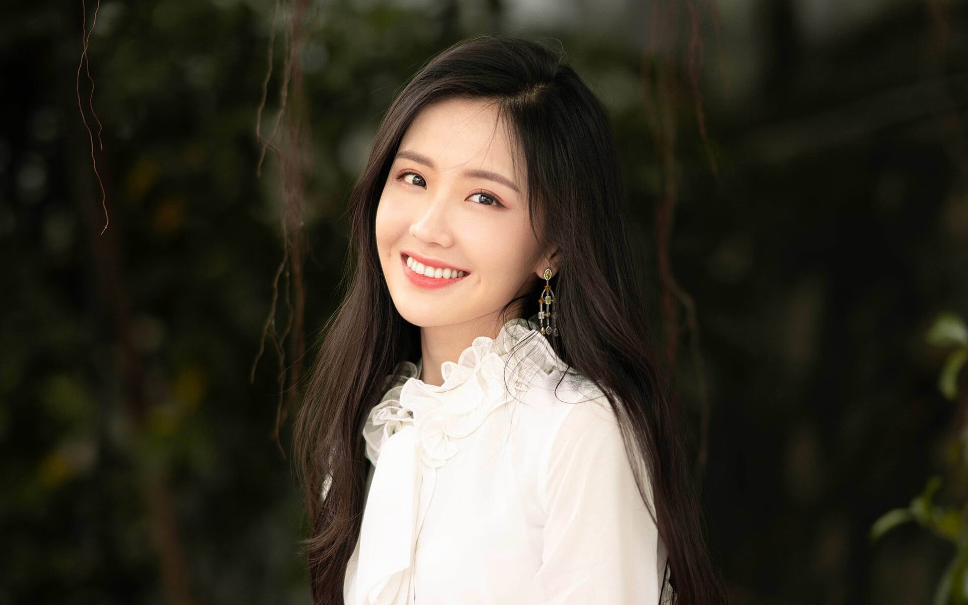 金州勇士客场大胜！湖人血拼爵士惜败