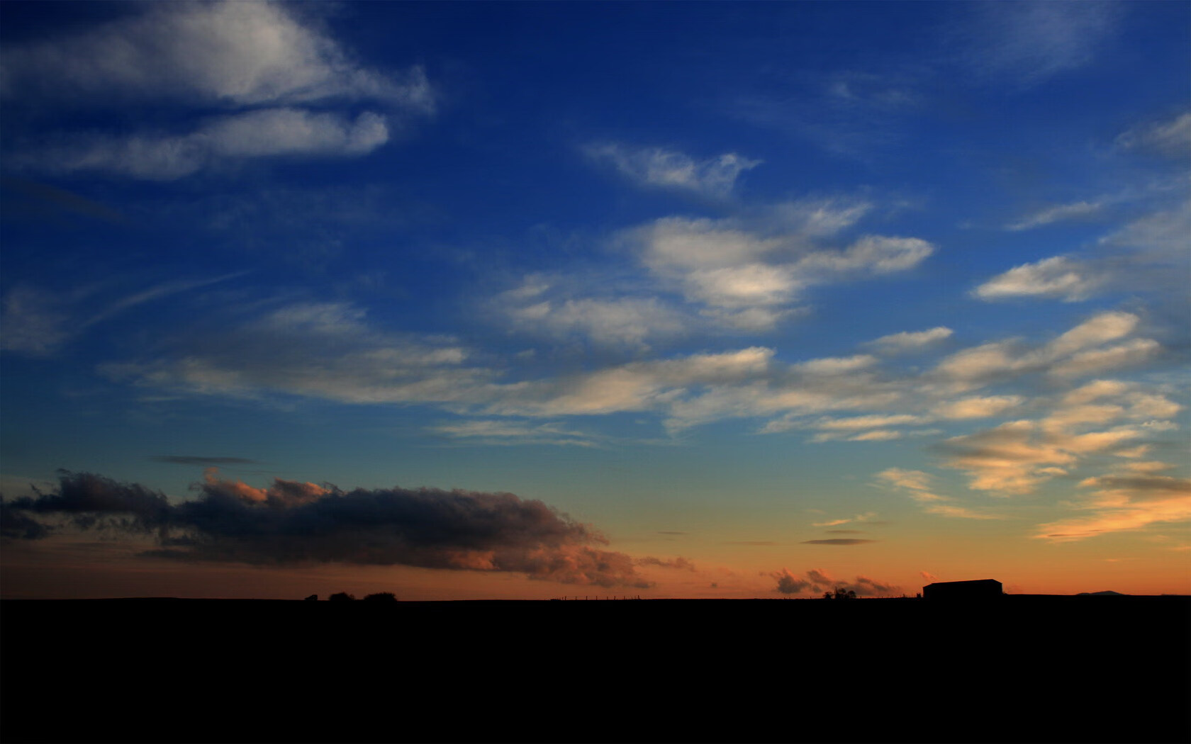 pg电子模拟器试玩在线-黑暗中的王者，托尼用双刃剑劈开哥伦比亚，书写攻防统治新定义