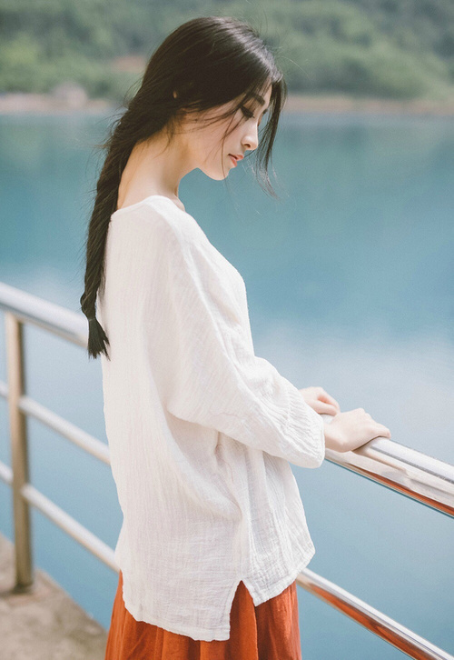 pg电子下载-萨拉赫闪耀赛场，芬兰横扫突尼斯，足球之夜的激情与荣耀